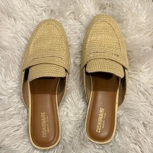 Cushionaire Woven Tan Loafers